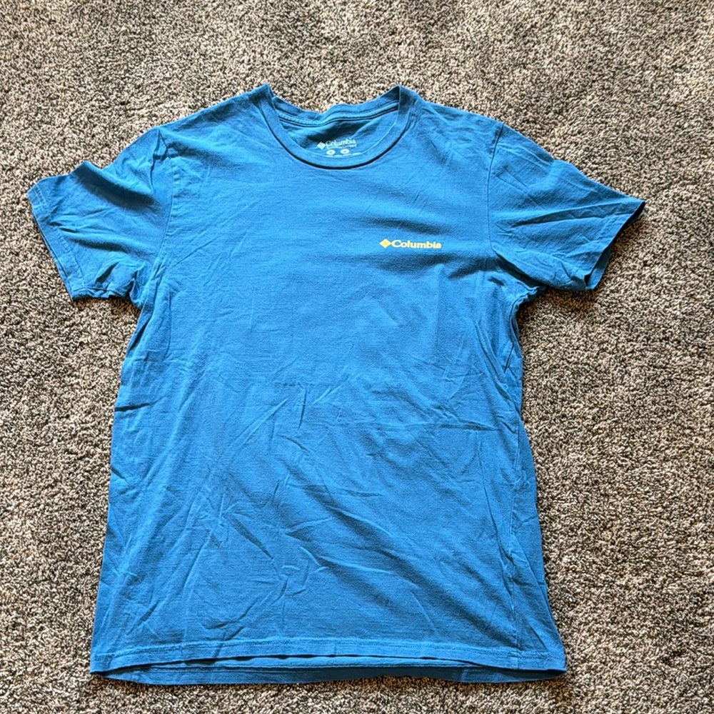 Columbia sportswear T-shirt